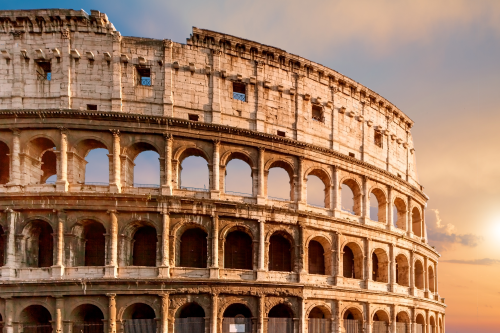 Koloseum; w większych miastach całego świata