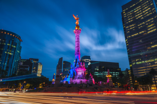 Anioł Niepodległości w mieście Meksyk (Mexico City); zabytki Meksyku