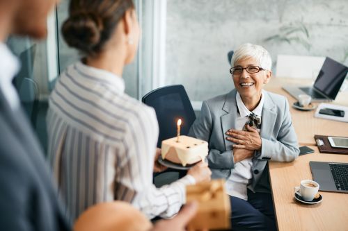 Während du Geschenke bekommst, bekomme ich einen guten Freund, alles gute zum geburtstag