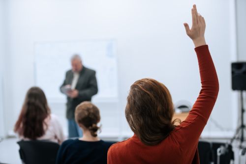 pay rise, if you don't, pominąć if, wyrażenia ograniczonego prawdopodobieństwa