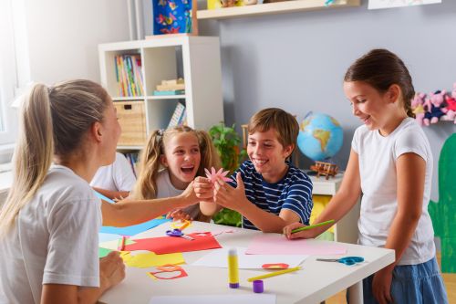 teaching languages in child's development